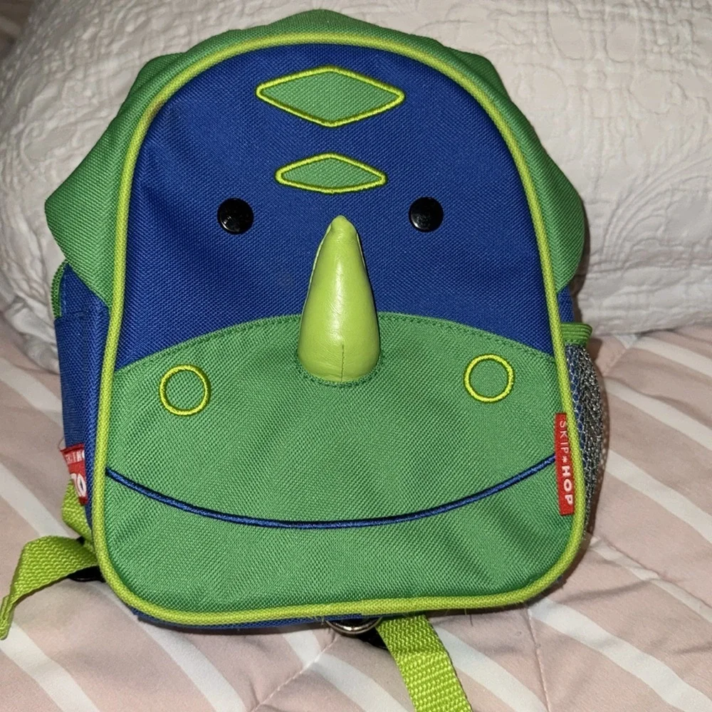 SKIPHOP DINO BACKPACK GOOD SHAPE!